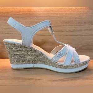 T-Strap Beige Wedges / Size 39